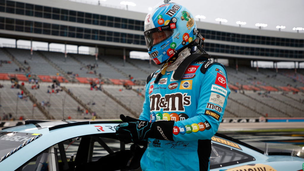 Kyle Busch Mengamankan Pole untuk Balapan All-Star di Texas